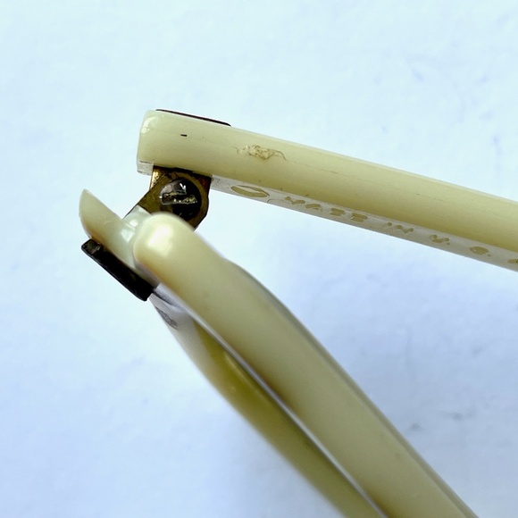 Vintage sunglasses - Picture 8 of 9